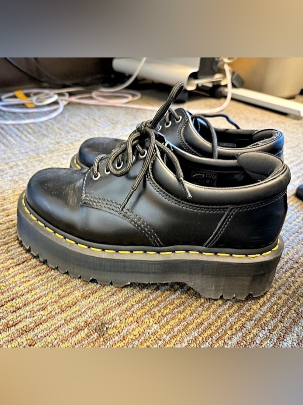 Dr. Martens 8053 Quad Smooth Leather Platform Shoes Black Platform Lace-Up Shoes